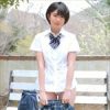 白崎いろは 白シャツリボン＆プリスカ制服で野外羞恥プレイ