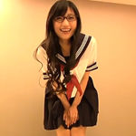 壇蜜 セーラー服＆競泳水着＆眼鏡の最強コラボで悩殺する!!